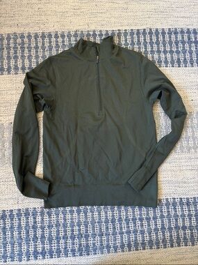lululemon athletica womans's Dark Olive swiftly half zip